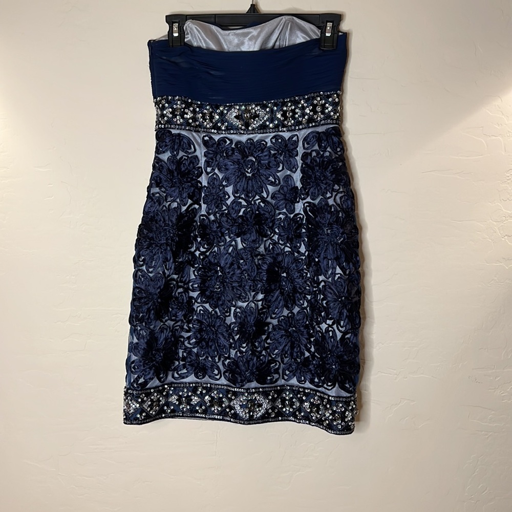 SUE WONG Blue Embellished and Embroidered Ribbon Floral Strapless Dress - Picture 3 of 11